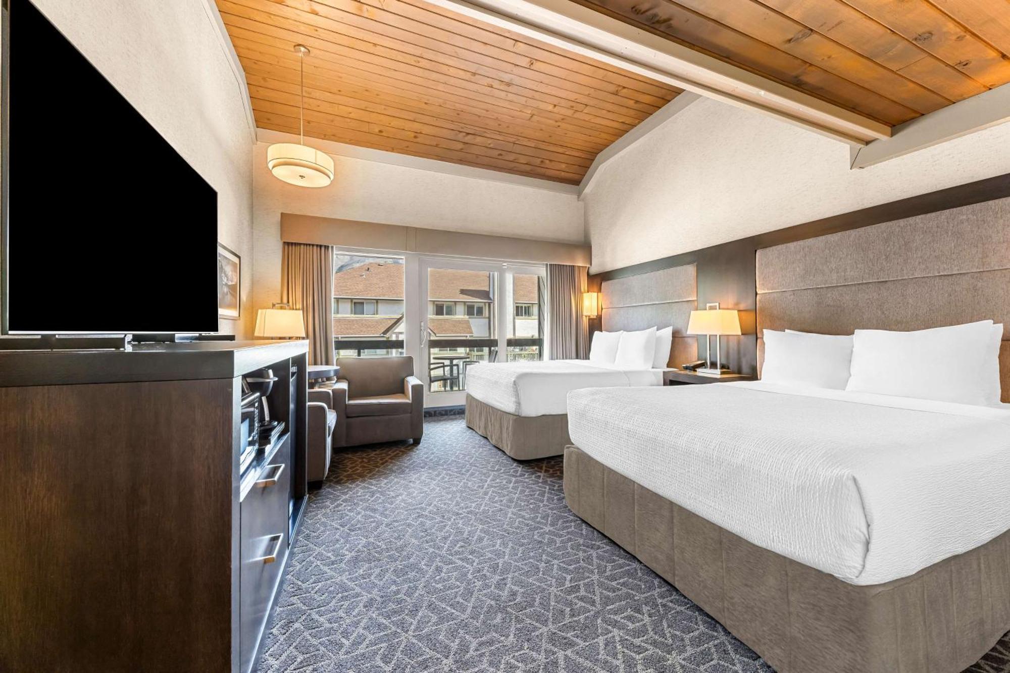 Western International Hotel Banff