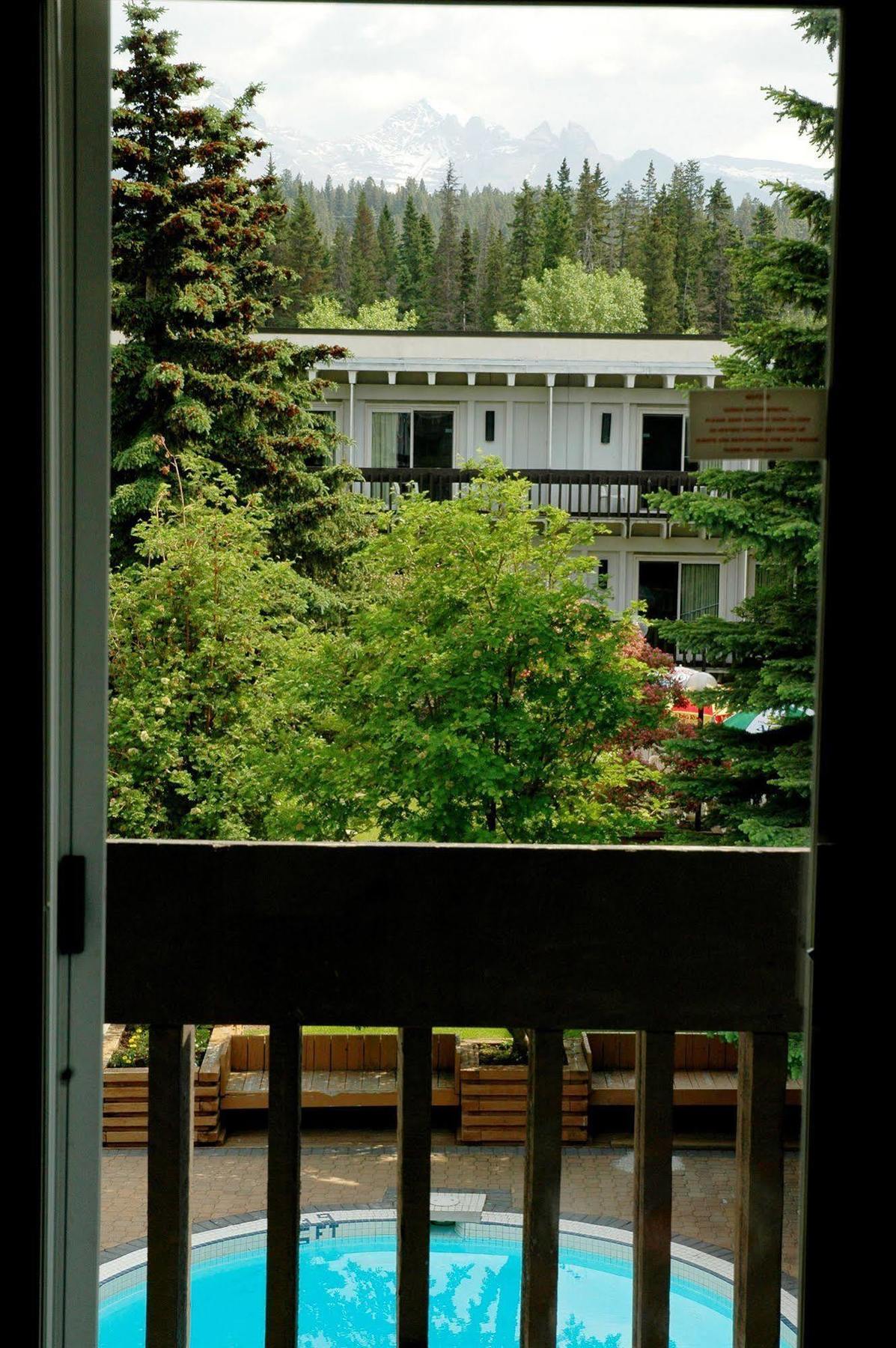 Voyager Banff