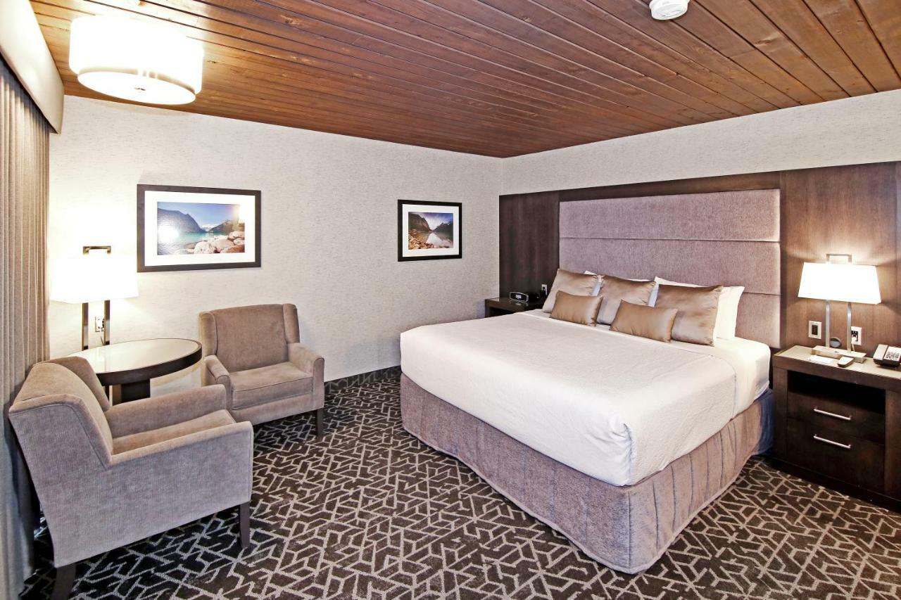 Western International Banff