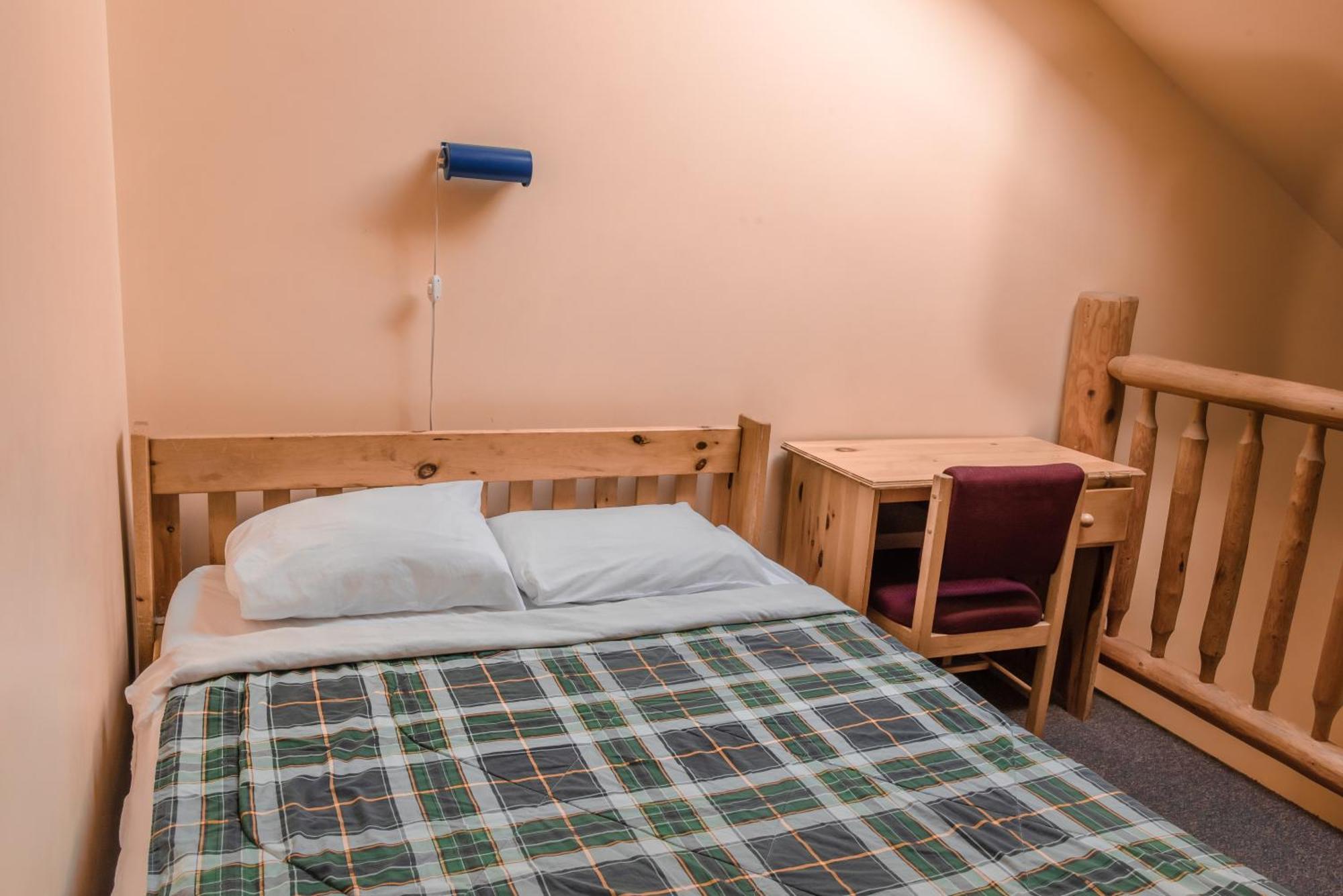 Hostel Hi Alpine Centre -