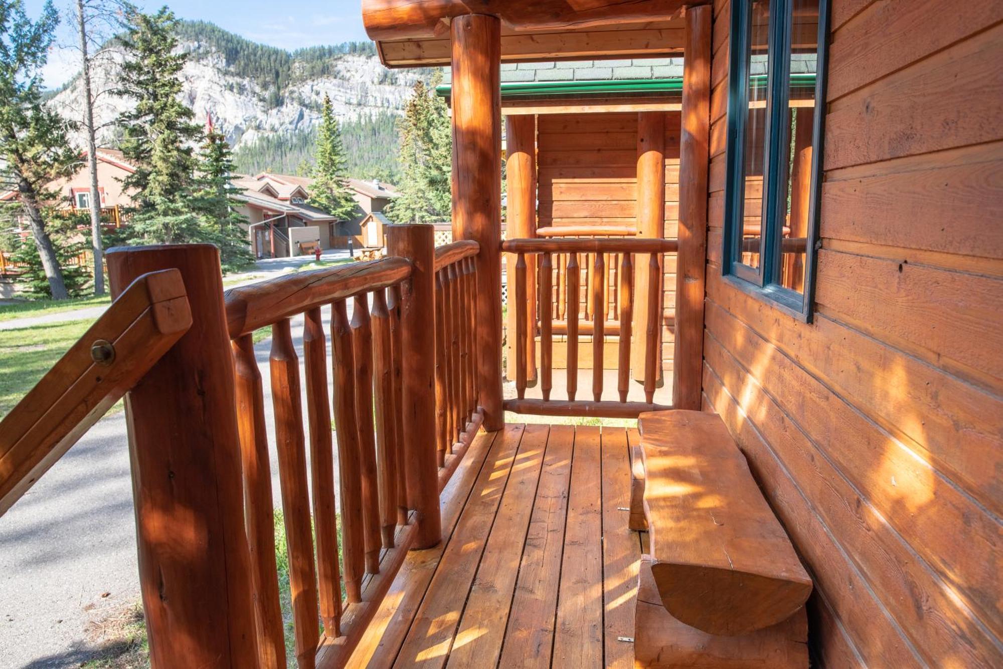 Hostel Hi Alpine Centre -