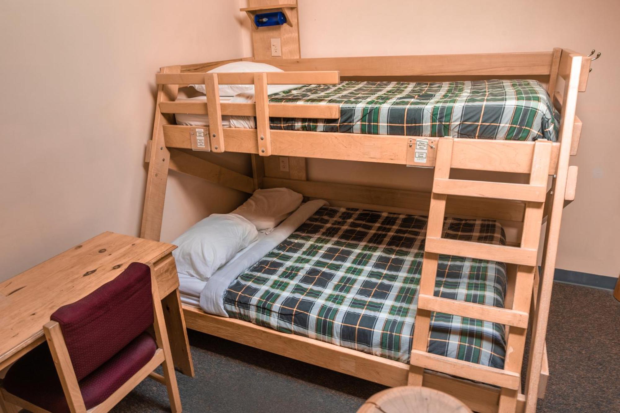Hostel Hi Alpine Centre -