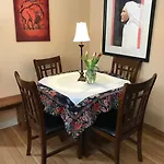 Holiday Lodge Bed And Breakfast