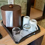 Fox Hotel And Suites