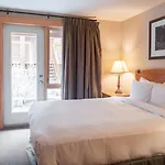 The Hidden Ridge Resort