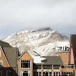 Basecamp Suites Banff