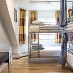 Samesun Banff Hostel