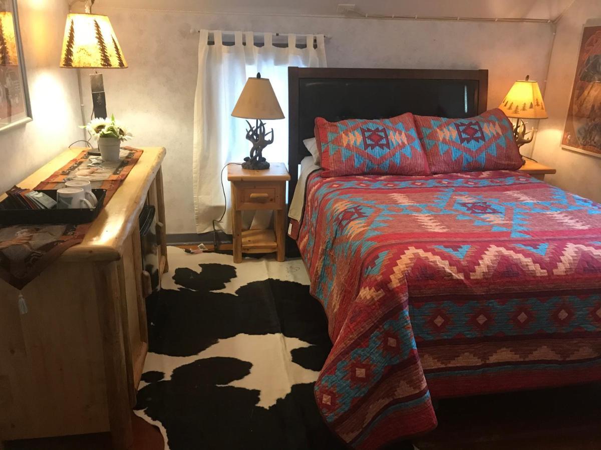 Bed & Breakfast Holiday *