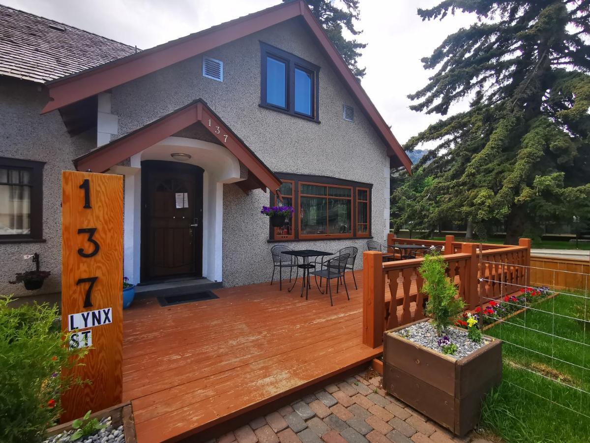 Bed & Breakfast Riverfront Estate