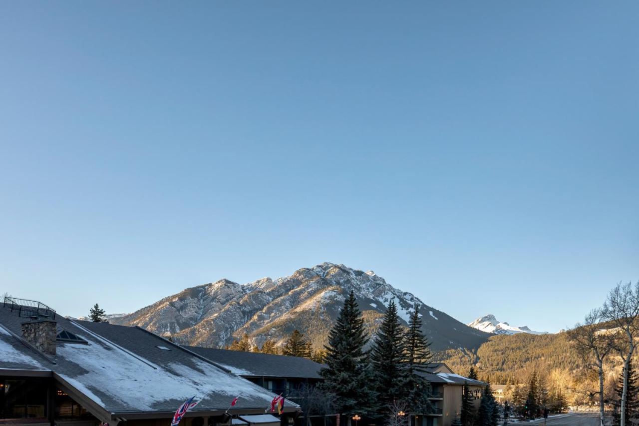 Peaks And Hotel Banff