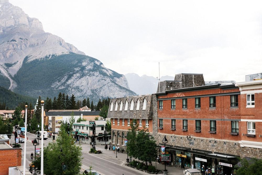 Mount Royal 3* Banff