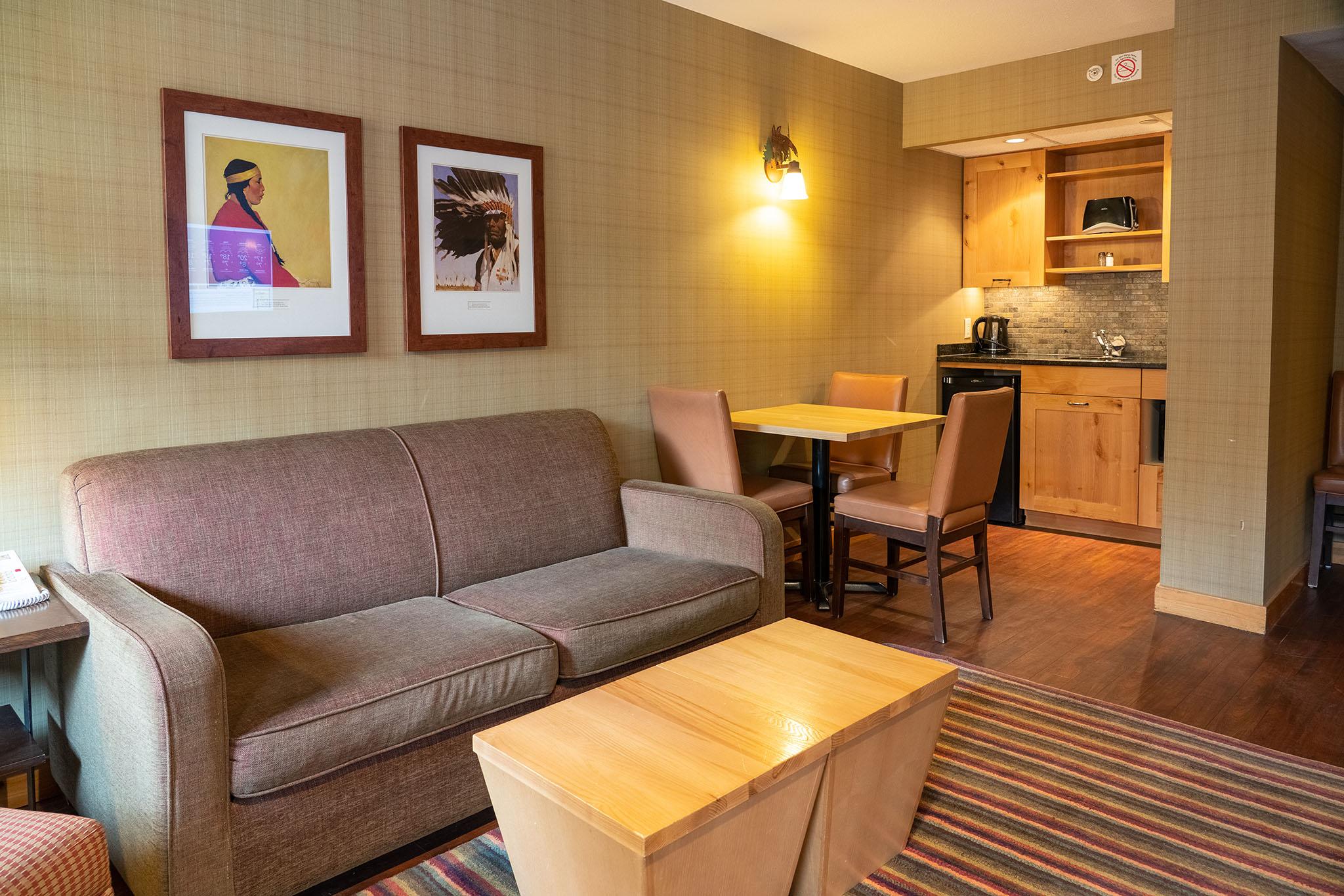Fox And Hotel 4*