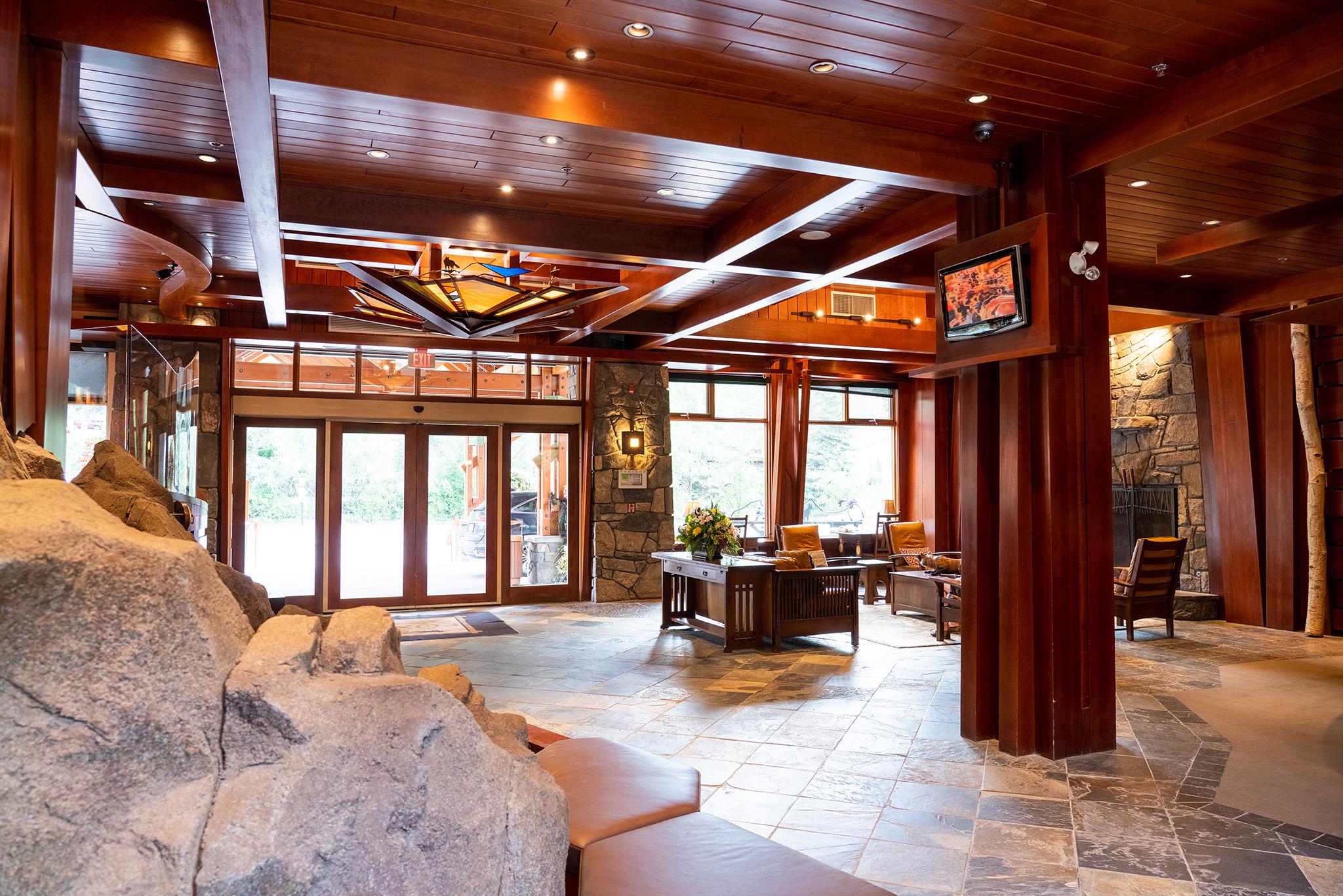 Hotel Fox And 4*