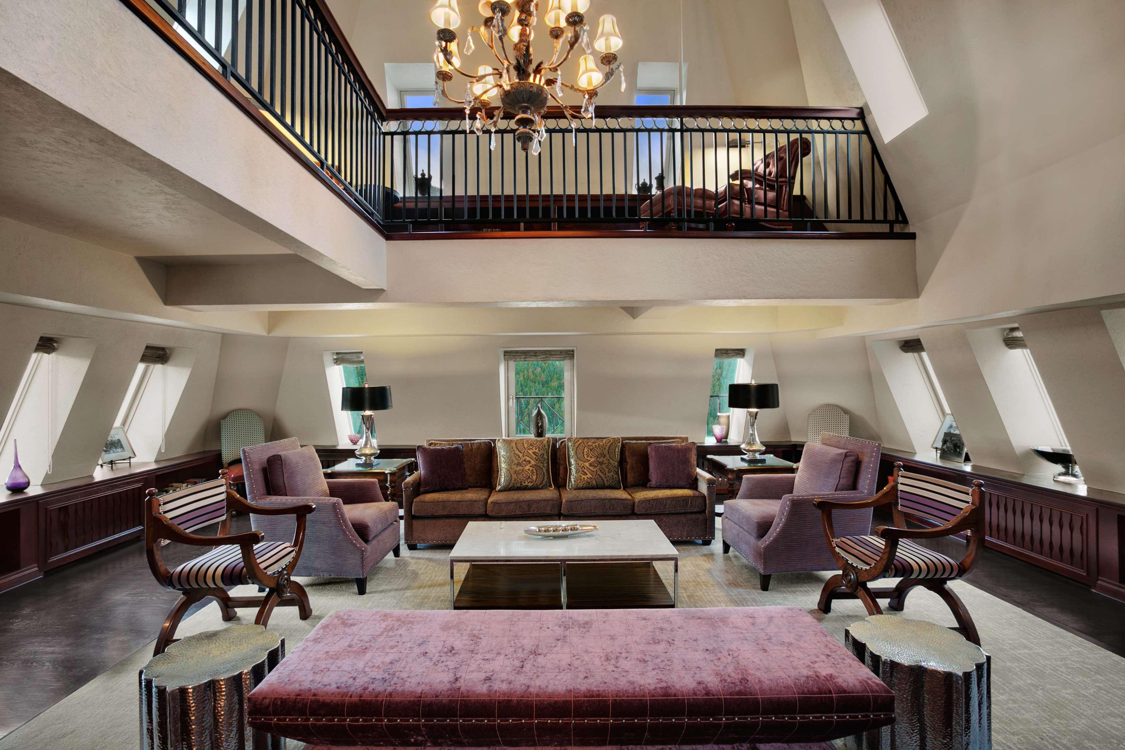 Fairmont Springs Resort