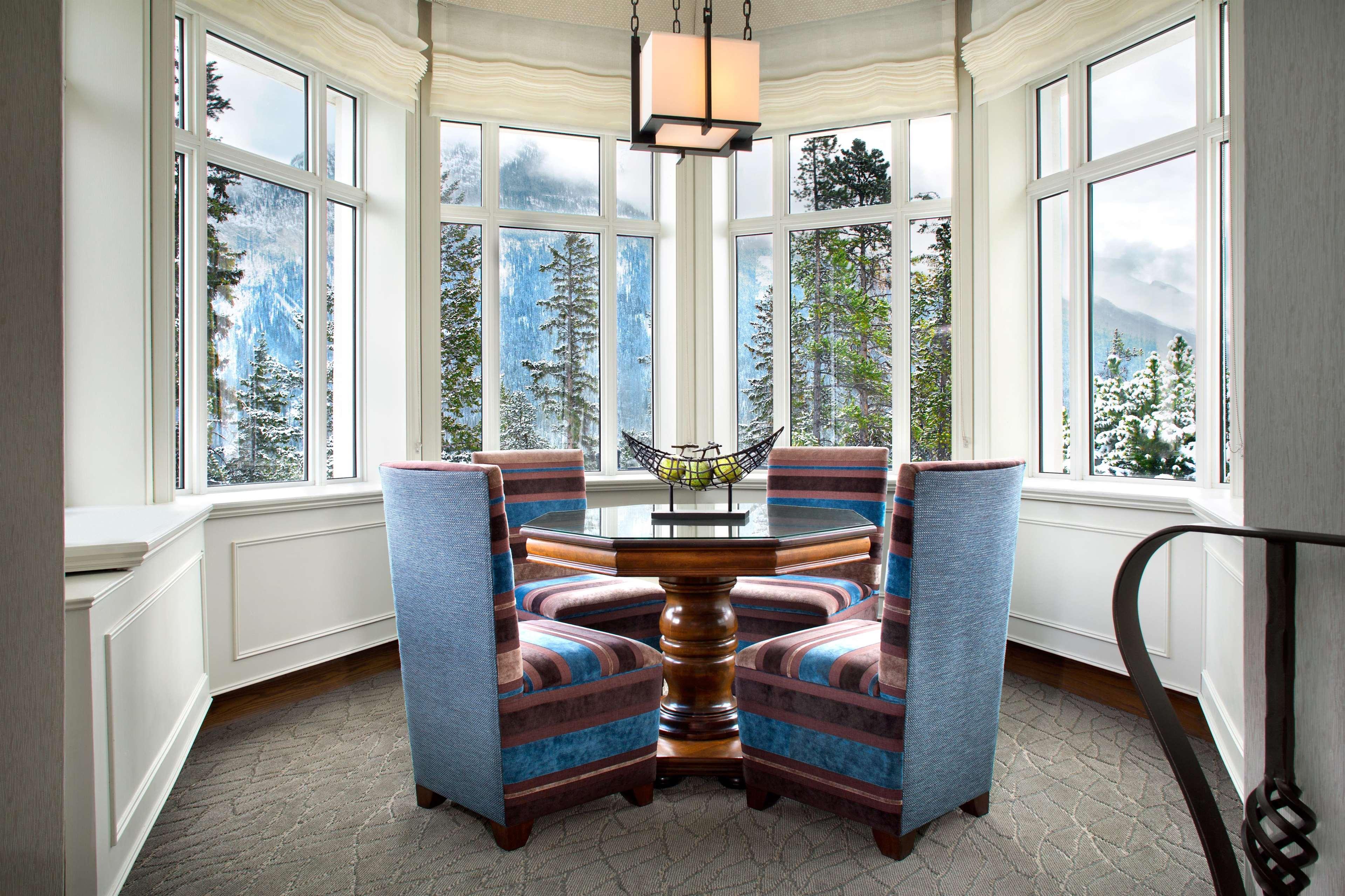 Fairmont Springs Resort