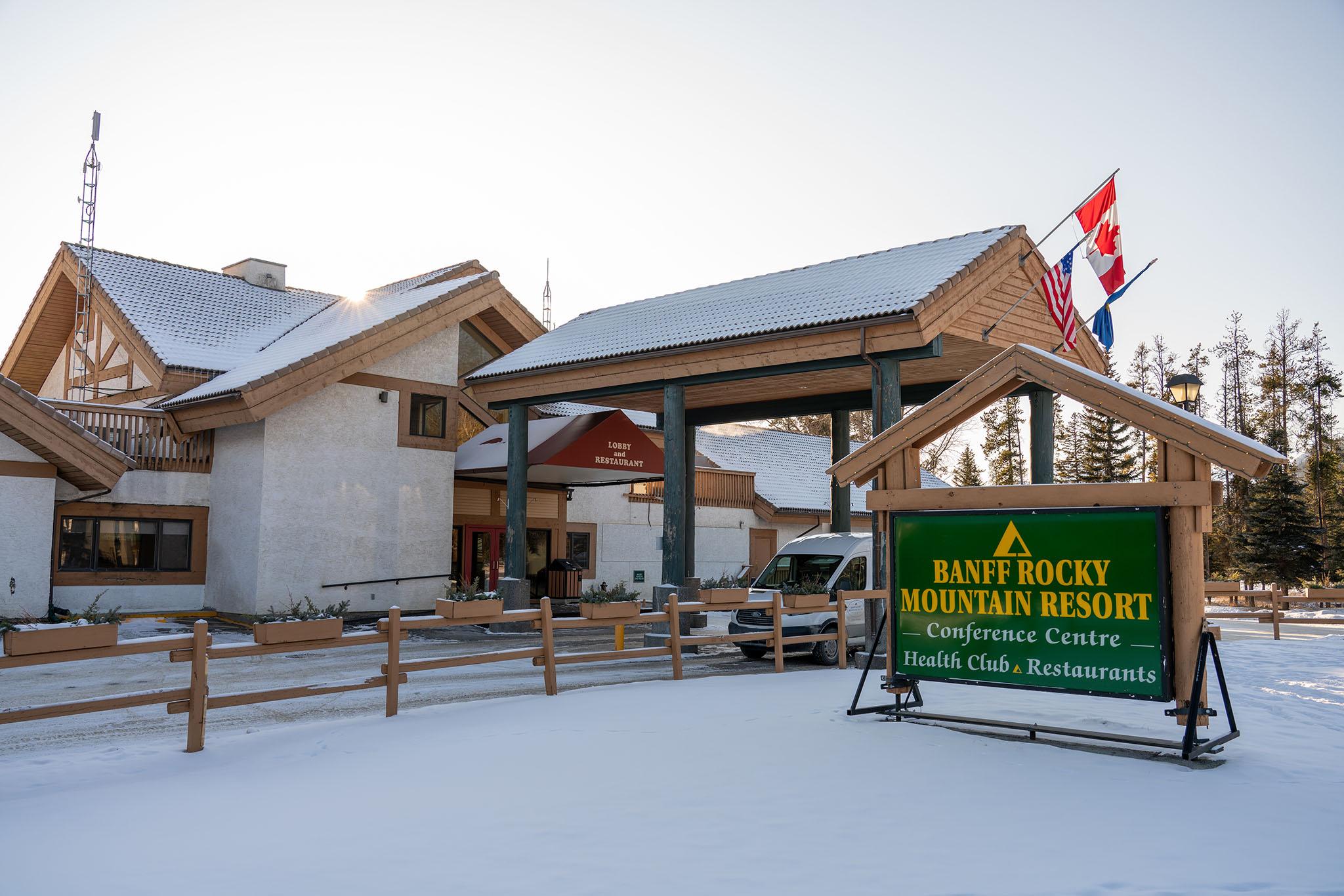 Rocky Mountain Hotel 3*