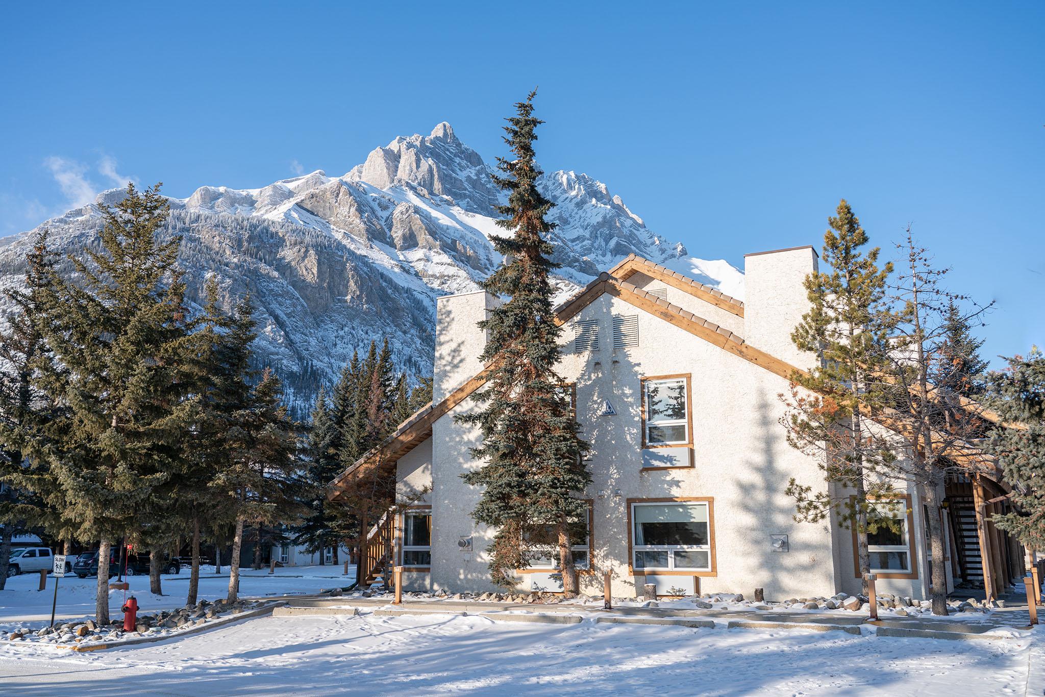 Hotel Rocky Mountain 3*