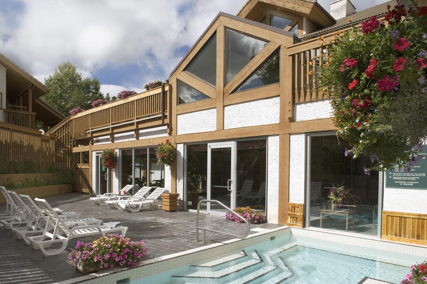 Rocky Mountain Hotel 3*