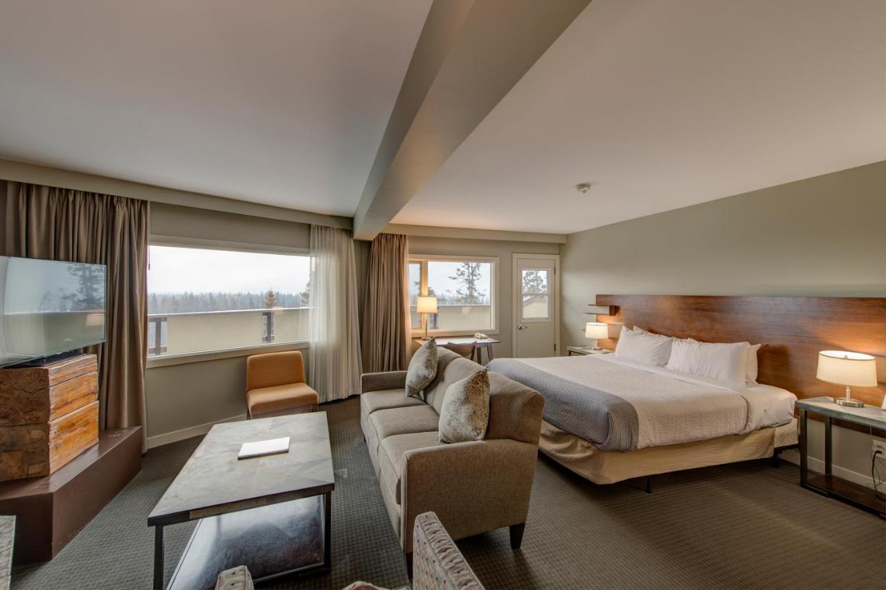Hotel The Juniper & Bistro