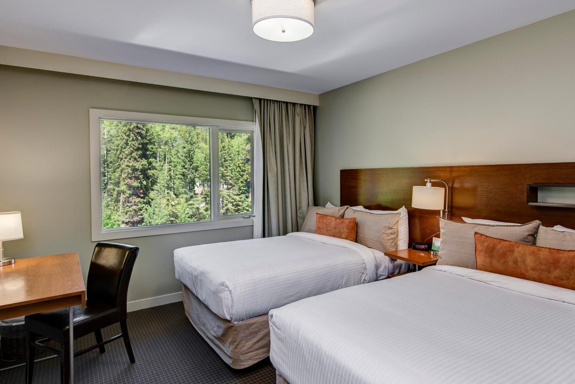 Hotel The Juniper & Bistro