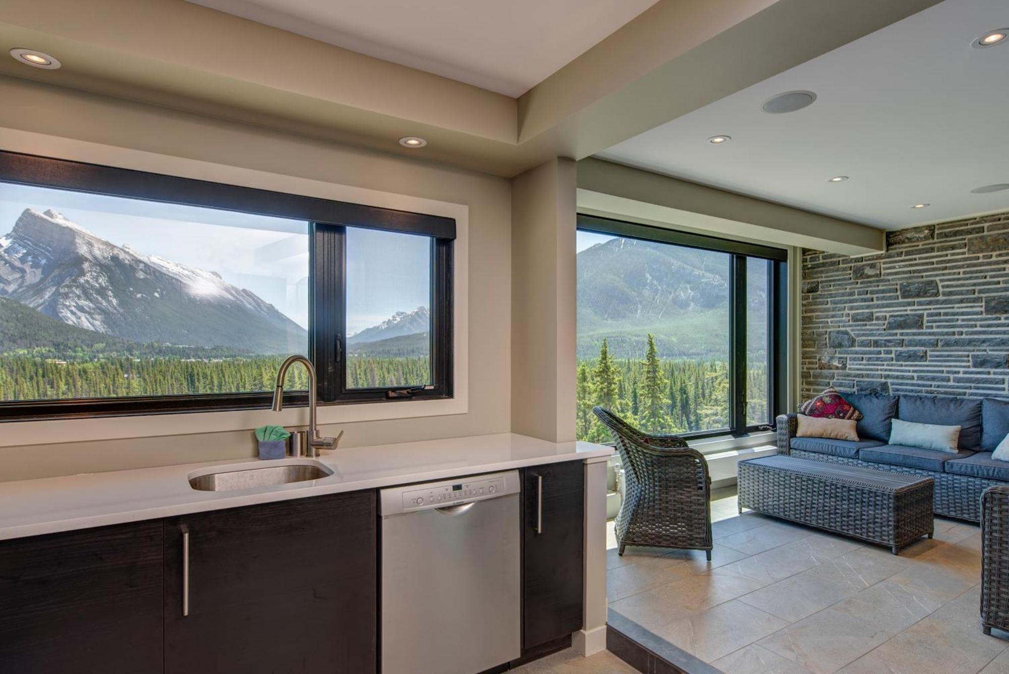 The Juniper & Bistro Banff