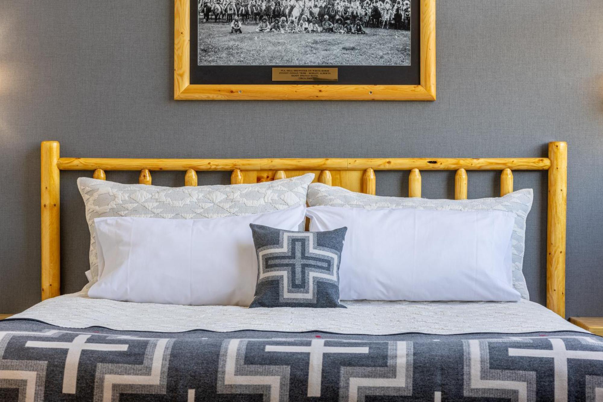 Brewster Mountain Hotel Banff