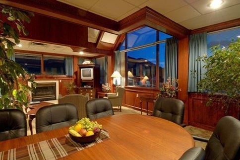 Hotel Mount Royal