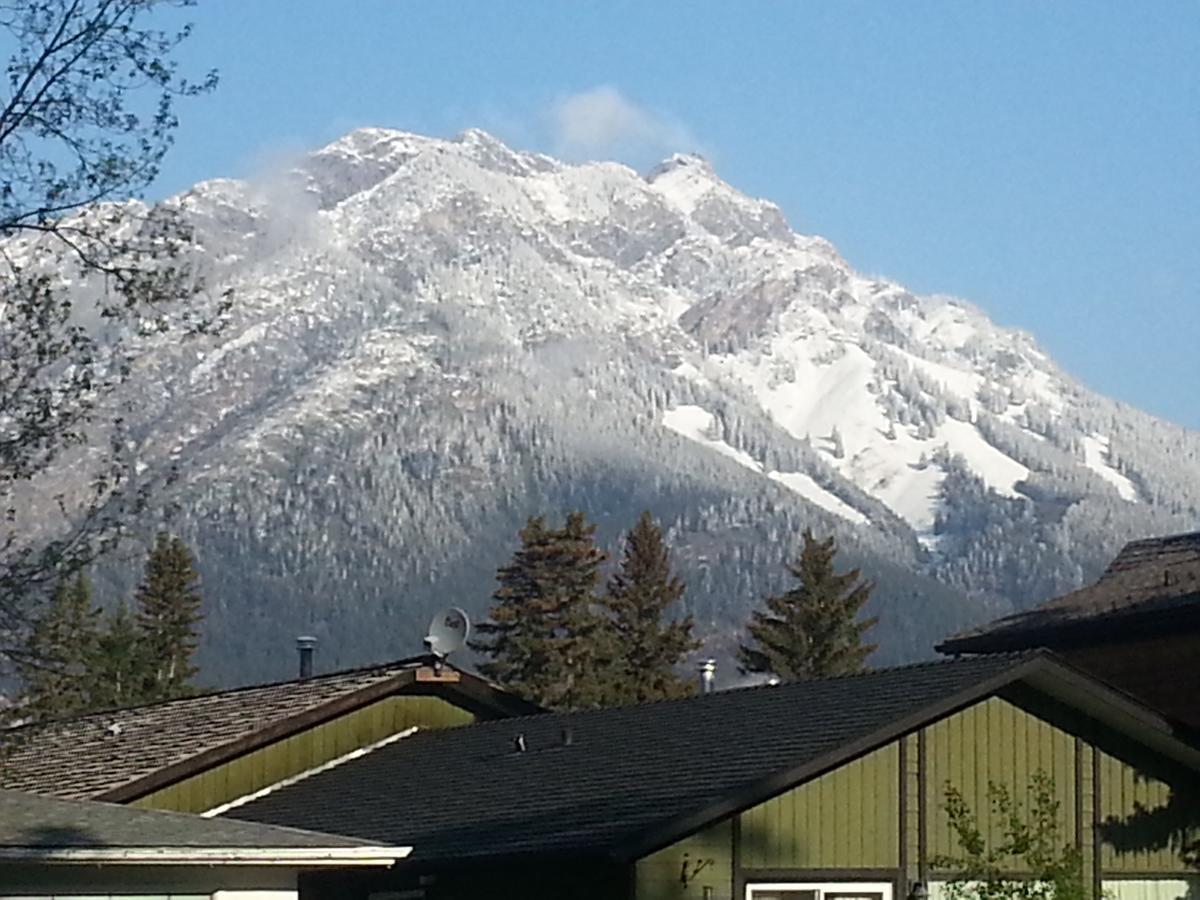Bed & Breakfast Bear Banff