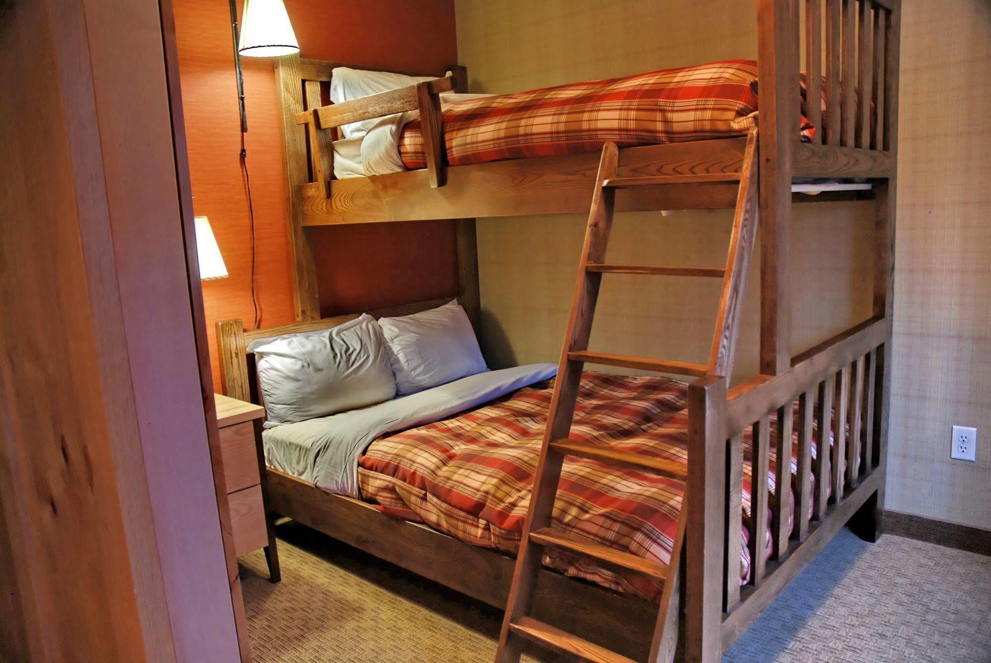 Of Hotel