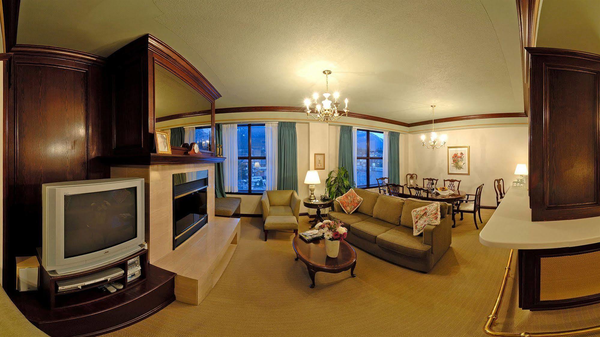 Mount Royal Hotel