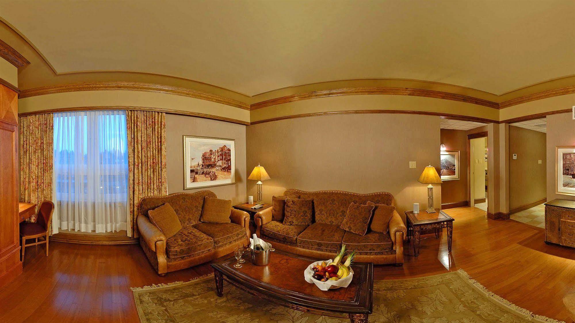 Hotel Mount Royal