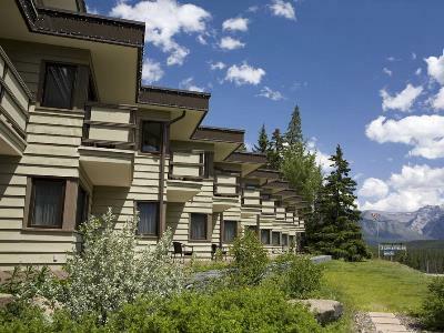 The Juniper & Bistro Hotel Banff