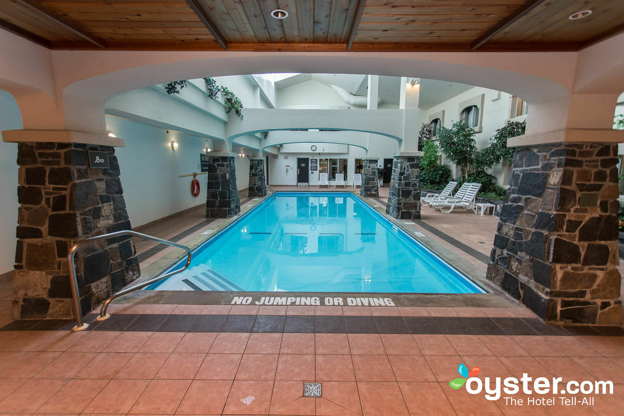Hotel The Rundlestone Banff