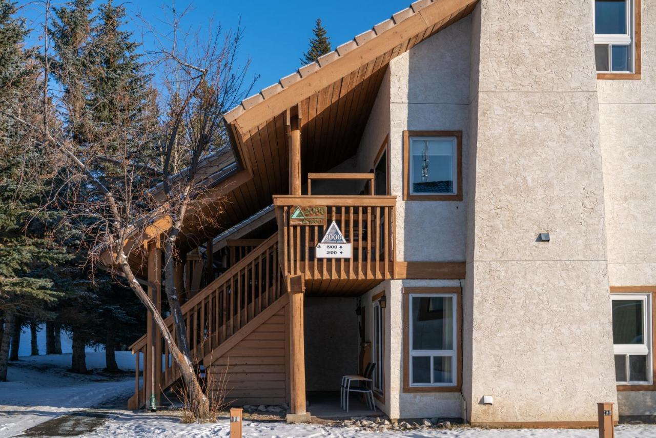 Hotel Rocky Mountain 3*
