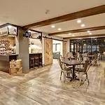 Canalta Lodge