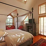 Beaujolais Boutique B&B At Thea\'S House