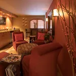 Banff Caribou Lodge And Spa