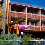 Banff Aspen Lodge