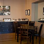 Banff Boutique Inn - Adults Only
