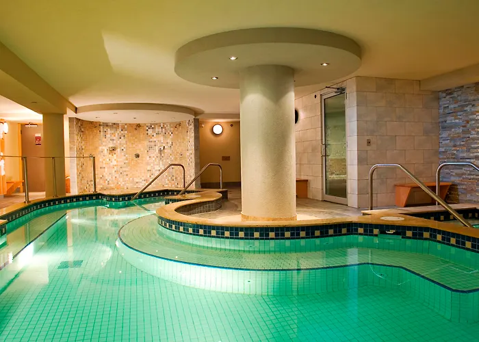 Banff Caribou Lodge And Spa