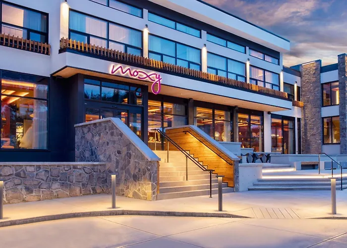 Moxy Banff