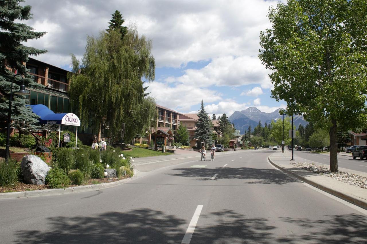 High Country Hotel Banff