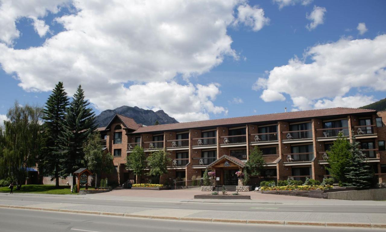 High Country 3* Banff