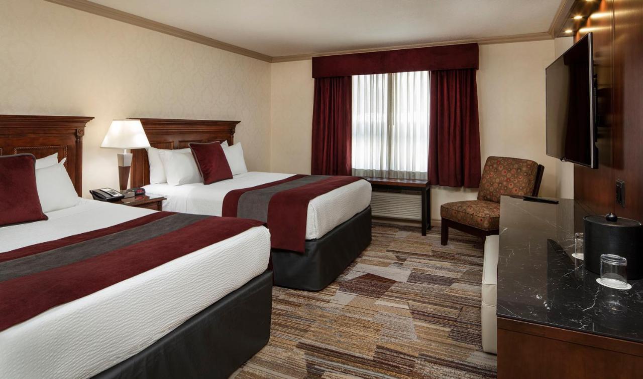 Hotel Royal Canadian 4*