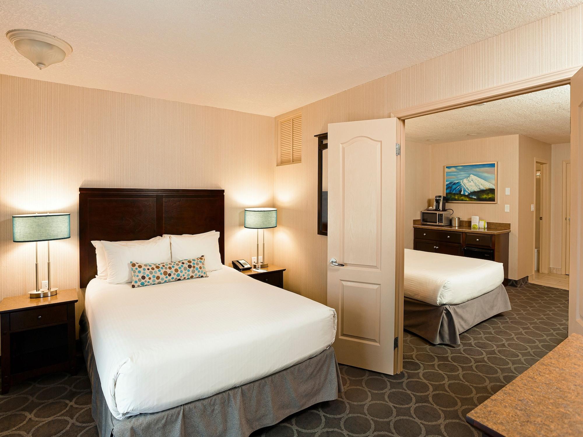 Hotel High Country