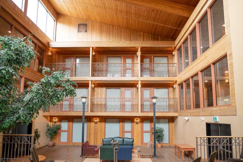 Hotel Ptarmigan
