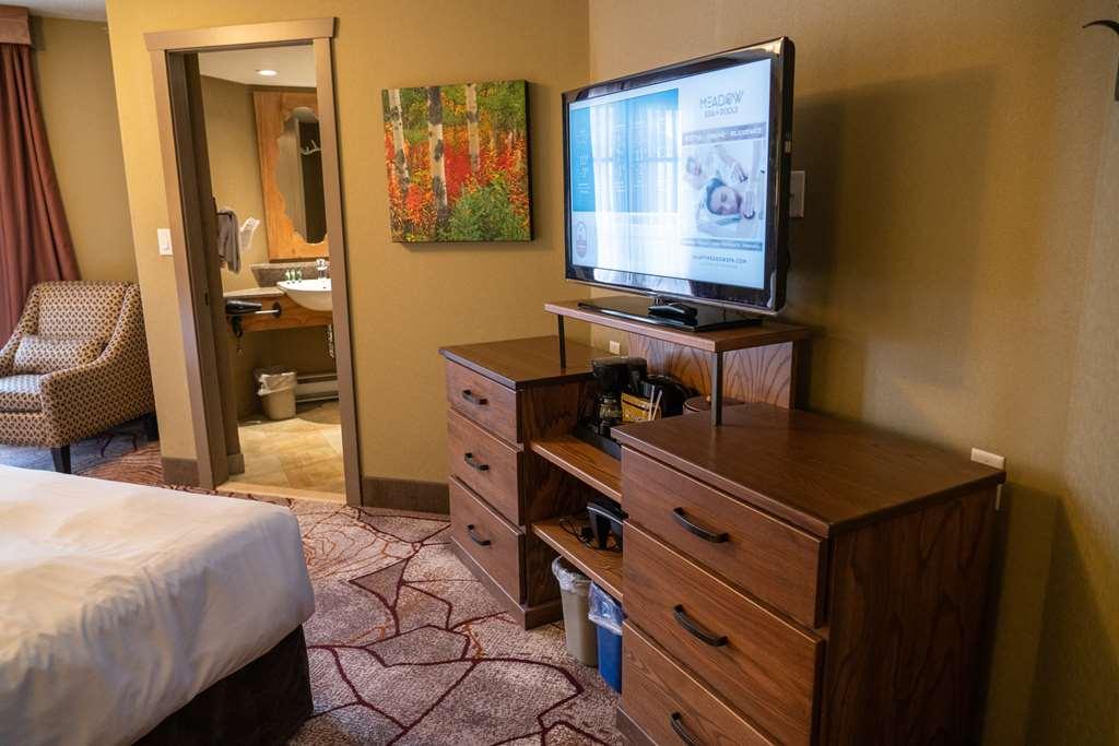 Hotel Caribou And