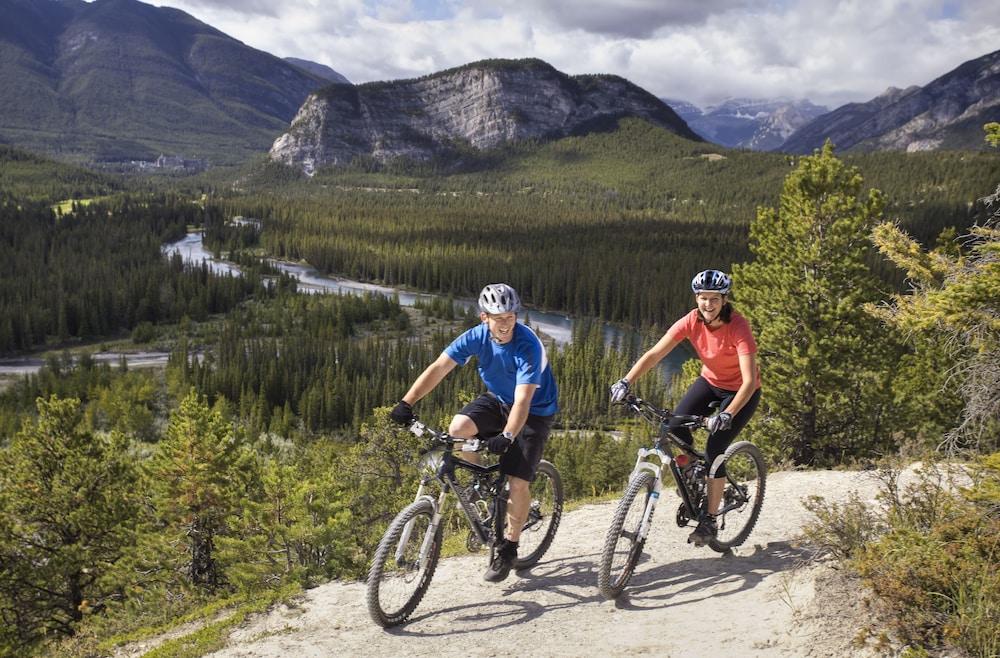 Buffalo Mountain Hotel Banff