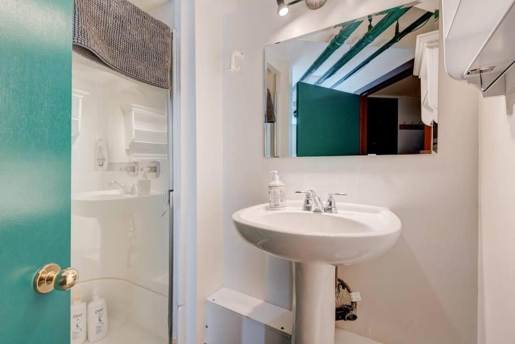 Holiday home North House - Three Bedroom Basement Banff
