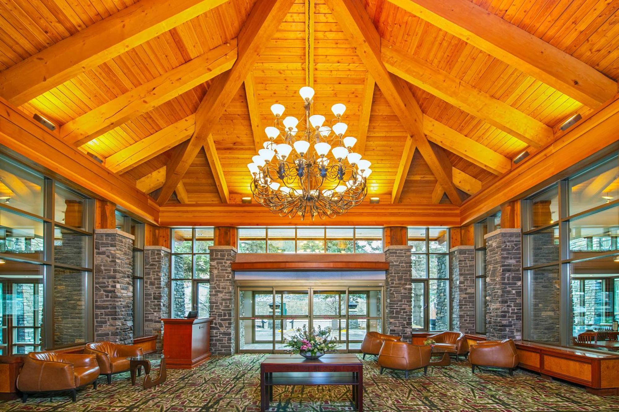 Hotel Royal Canadian